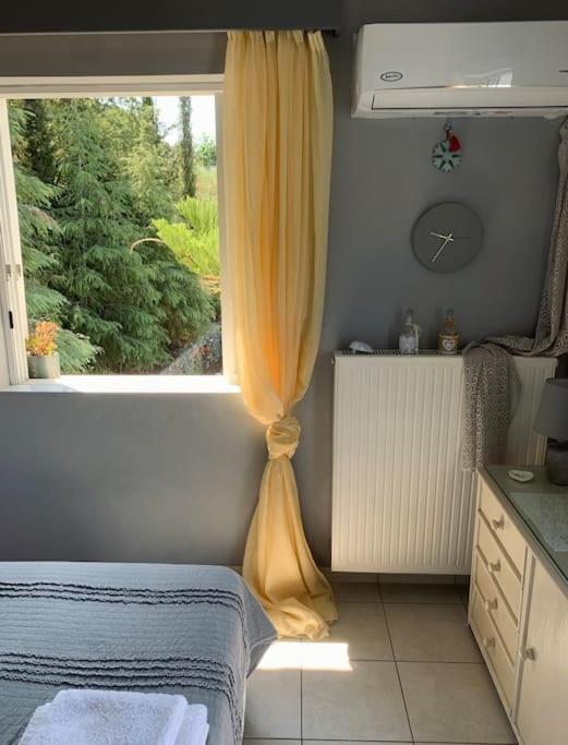 Marine'S Lux Villa:Golden Sunset Kalamáta Eksteriør bilde