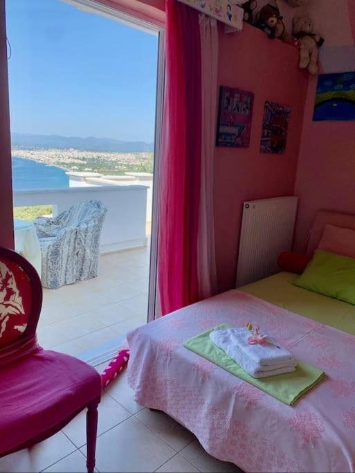 Marine'S Lux Villa:Golden Sunset Kalamáta Eksteriør bilde