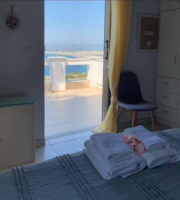 Marine'S Lux Villa:Golden Sunset Kalamáta Eksteriør bilde
